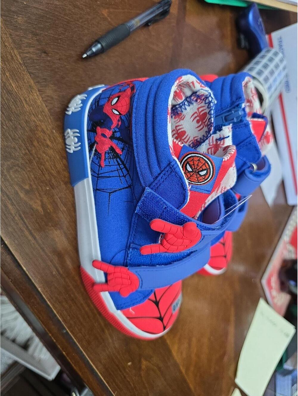 Size 13 nwot spider man shoes from target item 100 bin 12